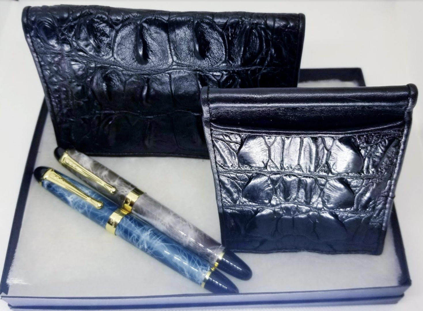 leather wallet and purse gift set with pens